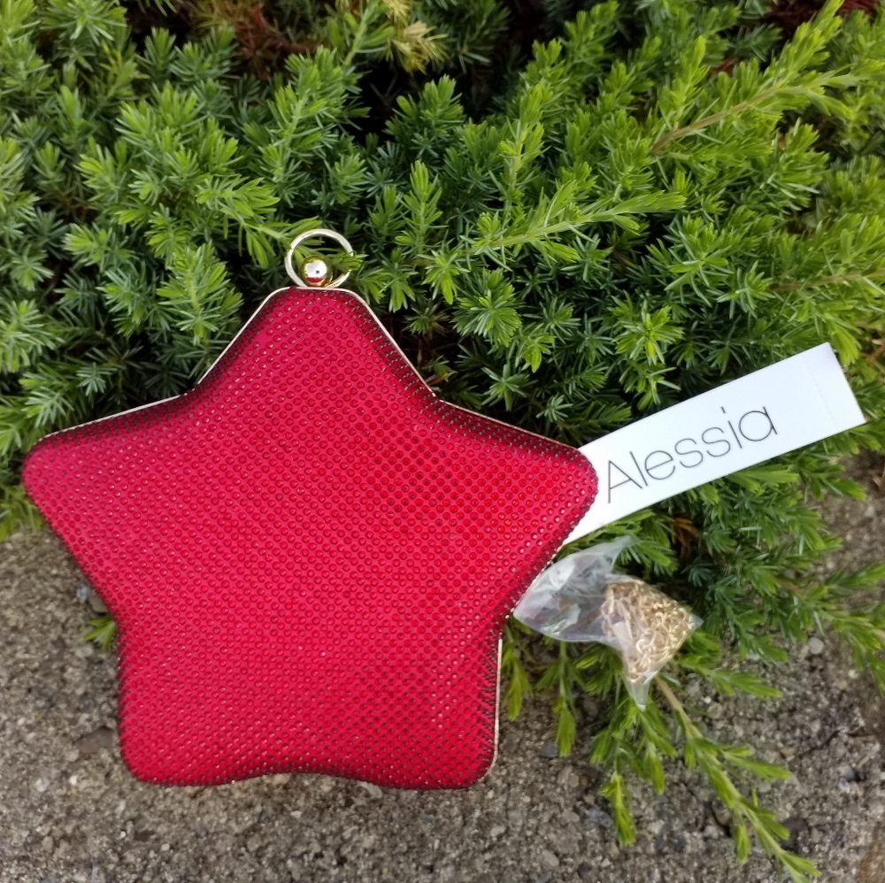 Alessia Red Crystal Purse Clutch. NWT